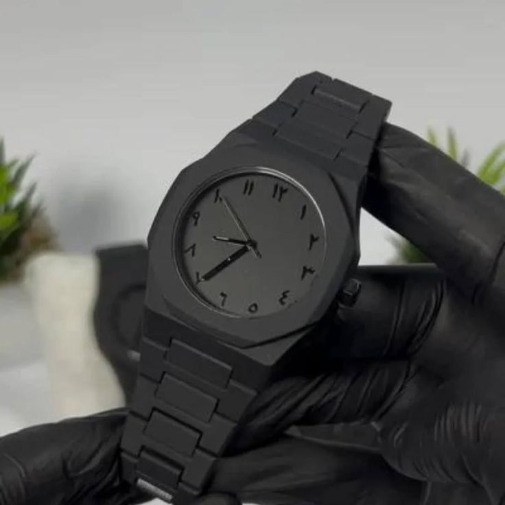 Black Aura Watch
